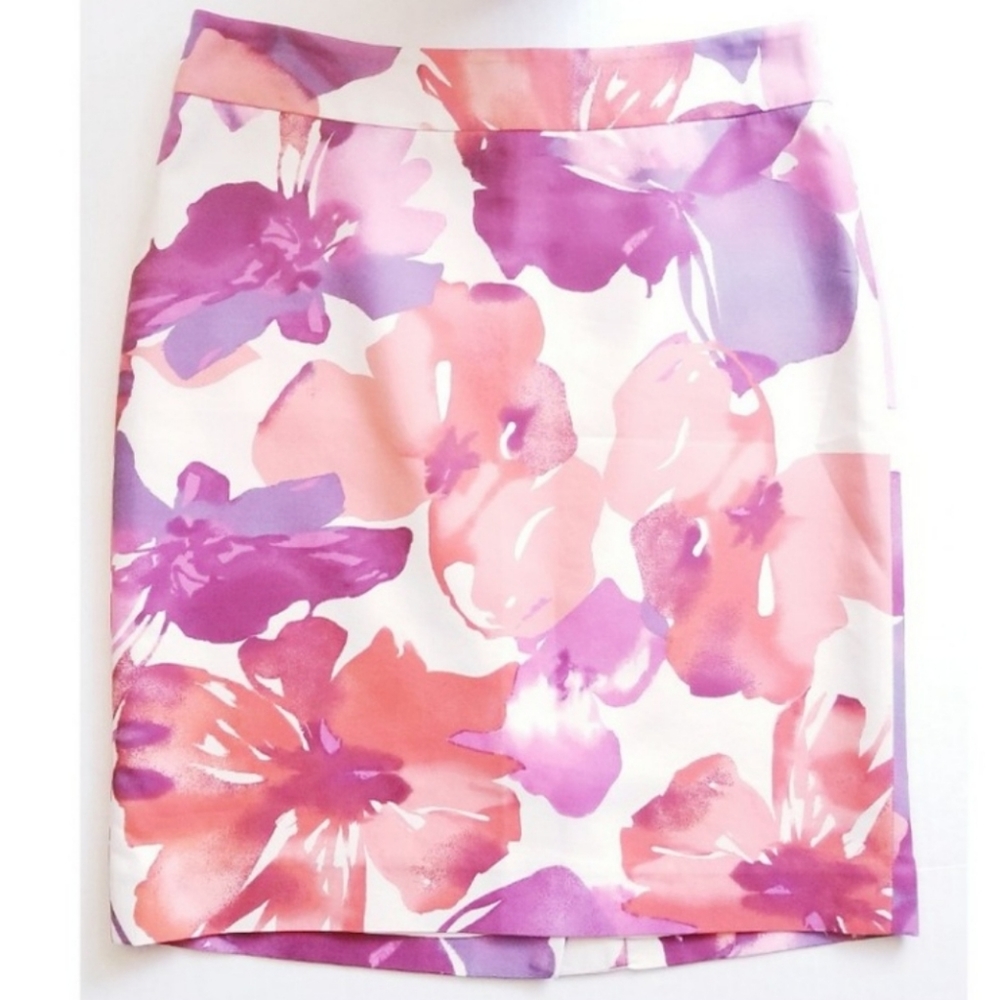 AT LOFT Watercolor Floral Silk Pencil Skirt